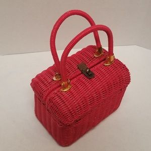 Red Vintage Wicker Purse
